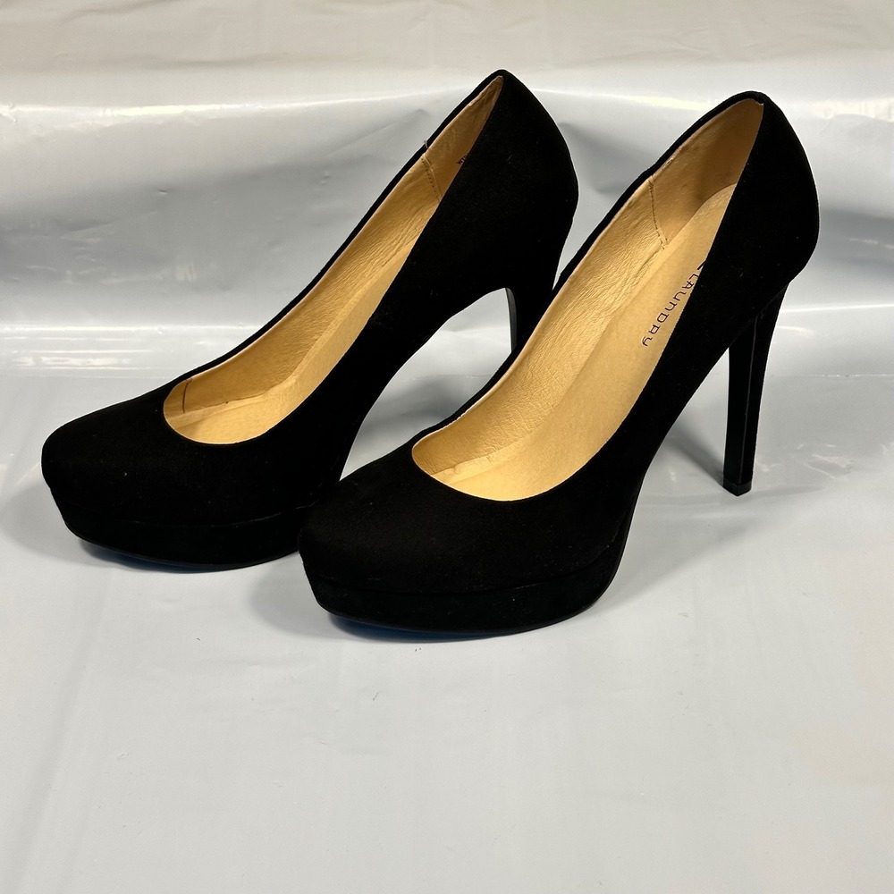 CL by Laundry Platform Pumps Women 9 Black Suede Round Toe Stiletto Excellent
